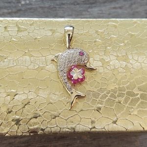 10k yellow gold dolphin pendant